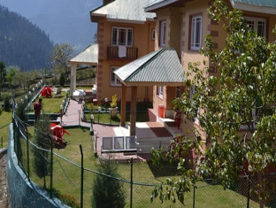 Pahalgām Paristan Resort מראה חיצוני תמונה